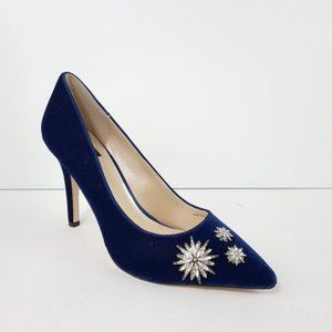 White House Black Market Olivia Pumps